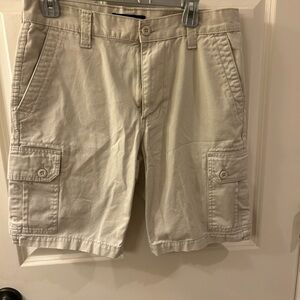 Men's US Polo Assn. Casual Cargo Shorts - CreamSize 32